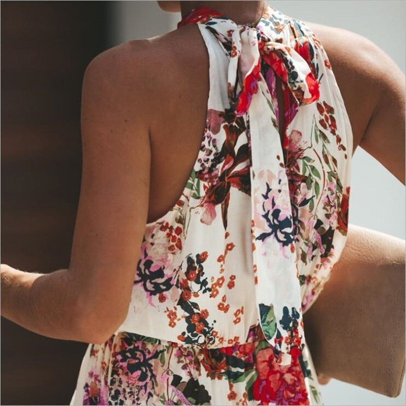 Sizzling Summer Vibes: Sleeveless Floral Print Swing Dress for Women