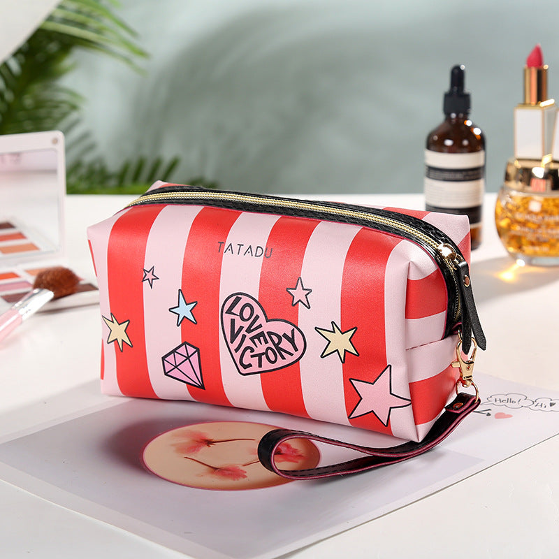 New Product Creative Pillow Cosmetic Bag Fashionable Spray-painted Pu Storage Bag Graffiti Printing Ladies Toiletry Bag