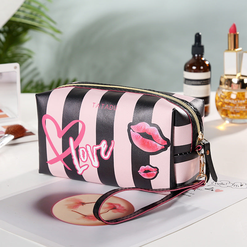 New Product Creative Pillow Cosmetic Bag Fashionable Spray-painted Pu Storage Bag Graffiti Printing Ladies Toiletry Bag