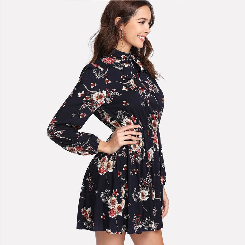 Lace-up long-sleeved elastic waist print dress