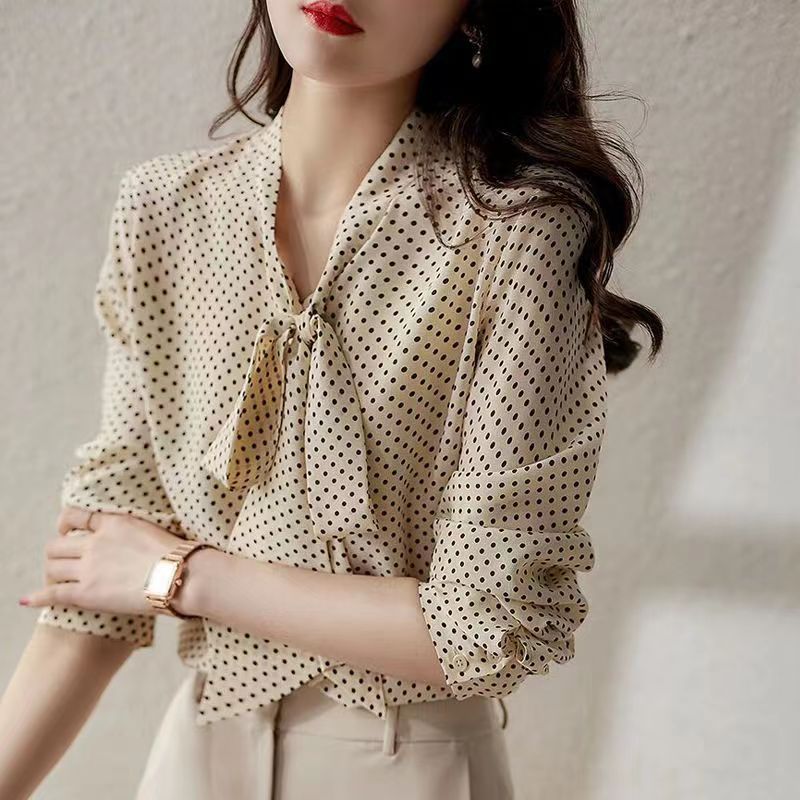 2023 Chiffon New Shirt Women&#039;s Green Polka Dot Shirt Collar Tie Long Sleeve One-row Button Cardigan Thin Top